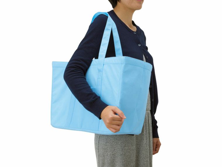 不織布保冷レジカゴトートの肩掛けイメージ