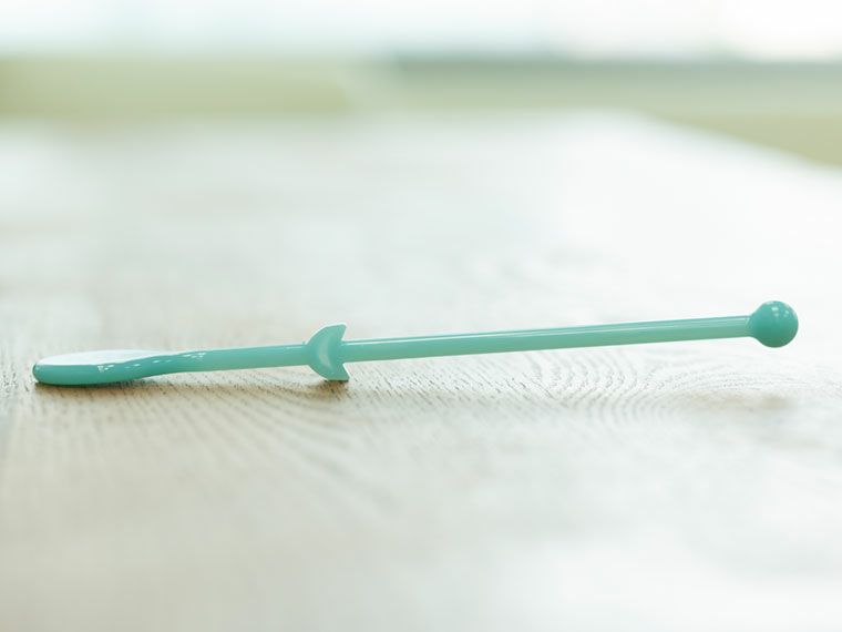 スタンディングマドラー リノンテーブルに置いても先が浮きます