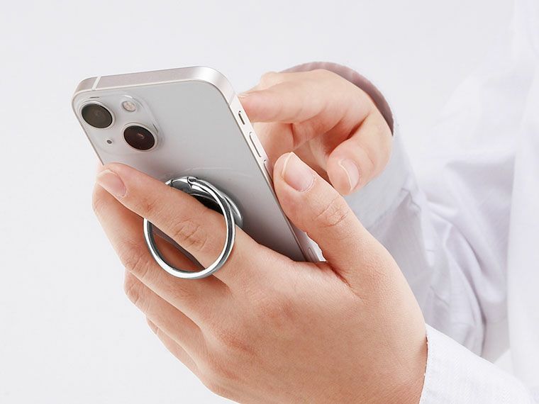 メタリックスマホマルチリングの使用イメージ画像