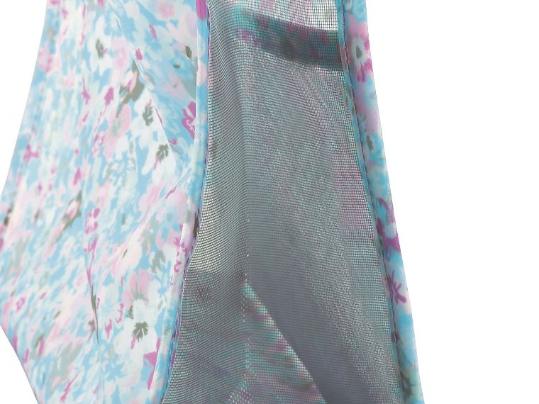 パラディナ スパバッグのサイドはメッシュ生地