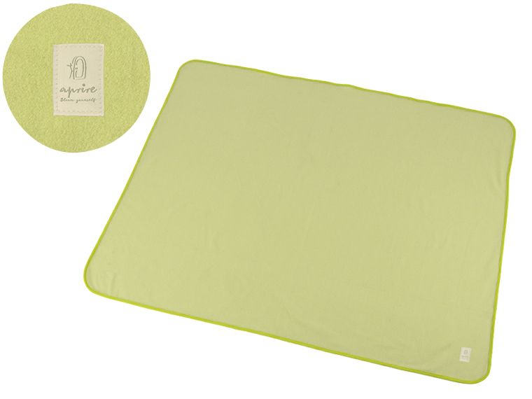 キャプテンスタッグ アプリール フリースブランケット140×110cm／グロウ ライトグリーン