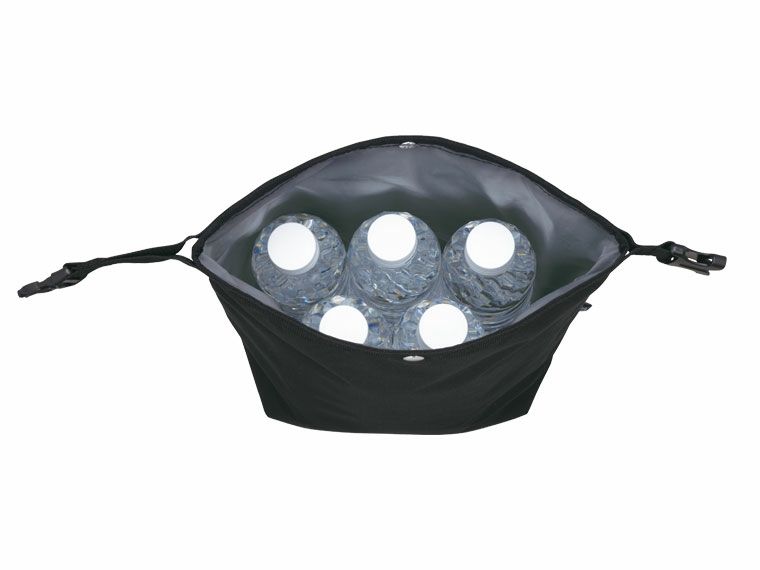 ペットボトル5本収納時