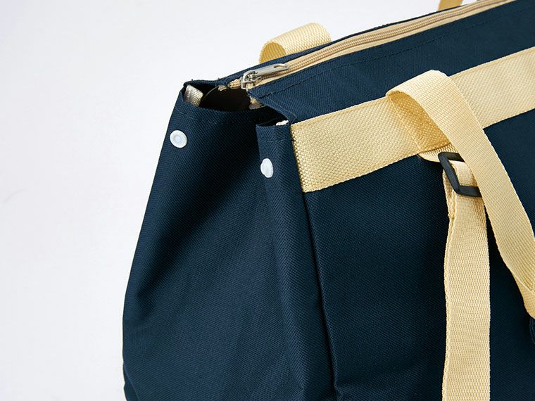 両サイドのボタン