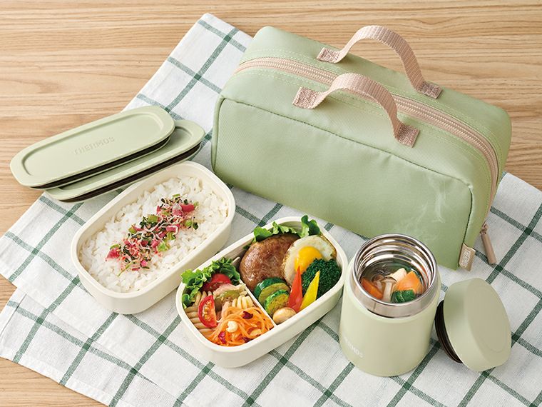 サーモス(THERMOS)JEH-800真空断熱スープランチセット200ml使用イメージ