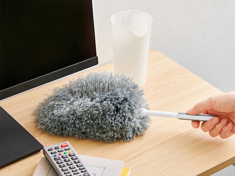 収納ケース付きハンディモップ使用イメージ