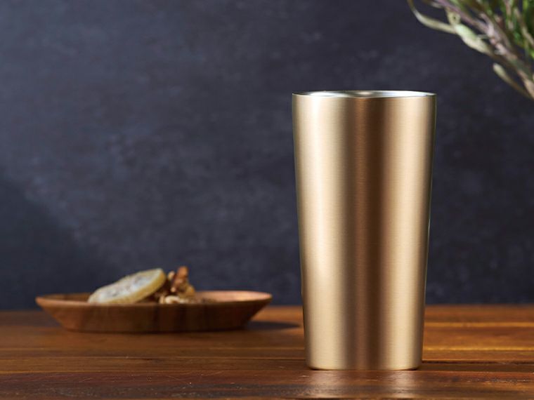 プレミアム　真空ステンレスタンブラー480ml使用イメージ