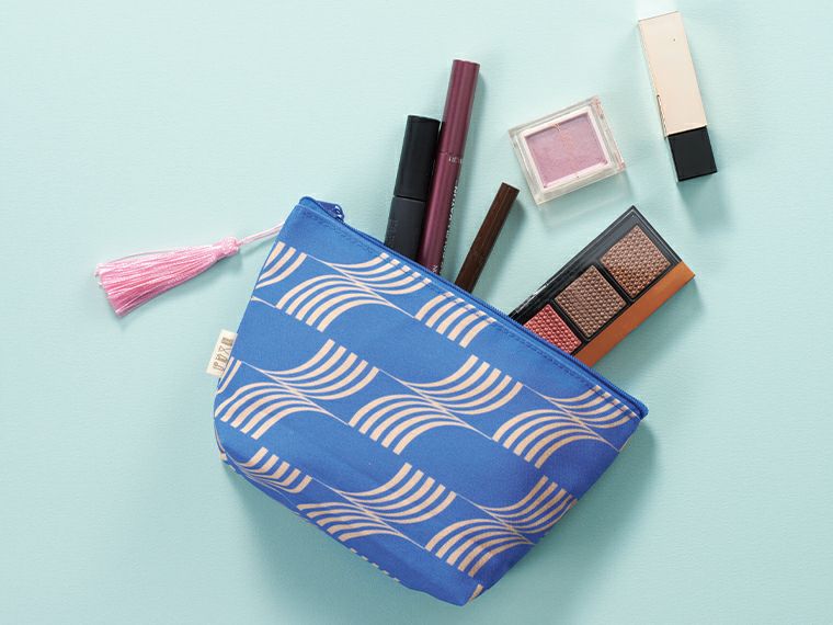 伊砂文様 タッセルポーチ使用イメージ