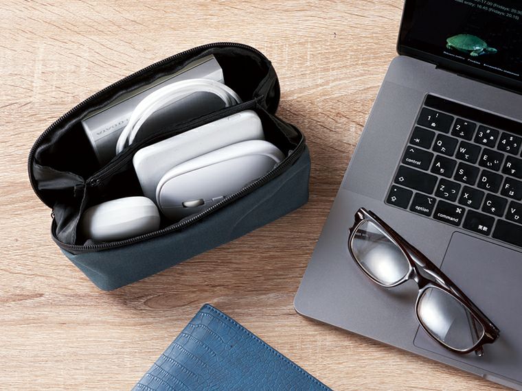 パッ！と広がるたっぷりポーチ 使用イメージ