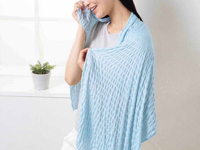 スーリ　接触冷感くしゅくしゅブランケット