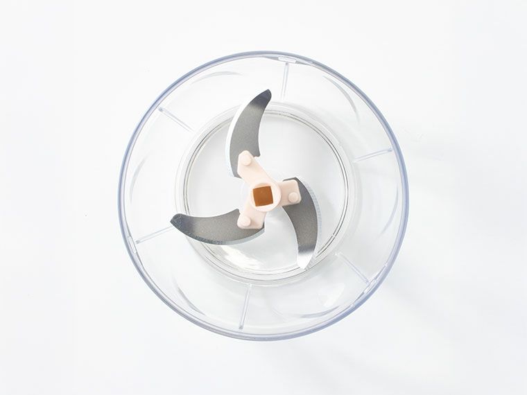 チョップ・ザ・シェフ　フードチョッパーの刃はステンレス製です