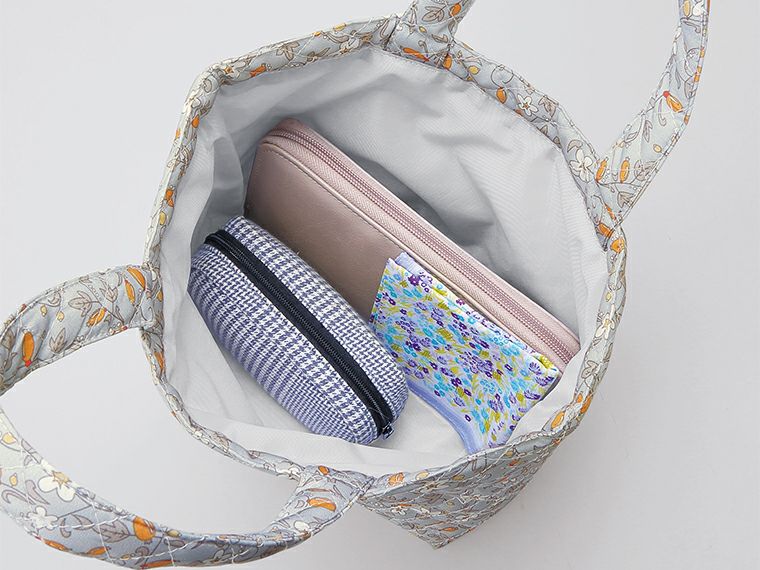 フィオリート・キルティングトートバッグの使用イメージ