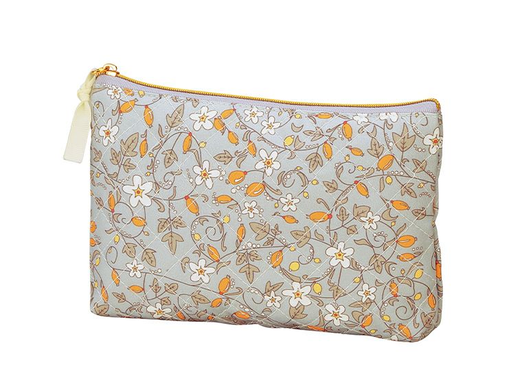 フィオリート・キルティングスリムポーチの全体画像