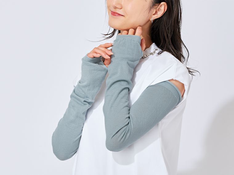 UVロングアームカバー（キシリトール配合）の使用イメージ