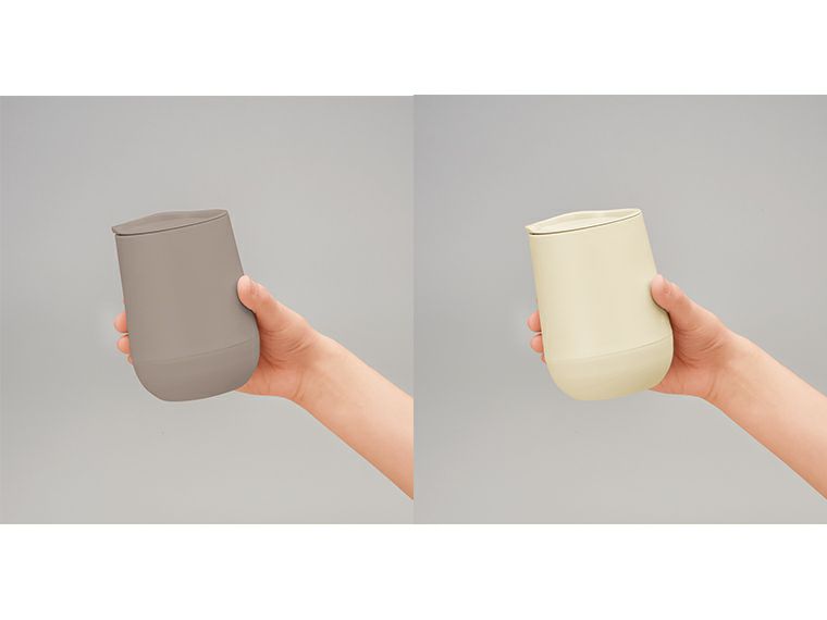 蓋付き二重構造ラウンドタンブラーの使用イメージ