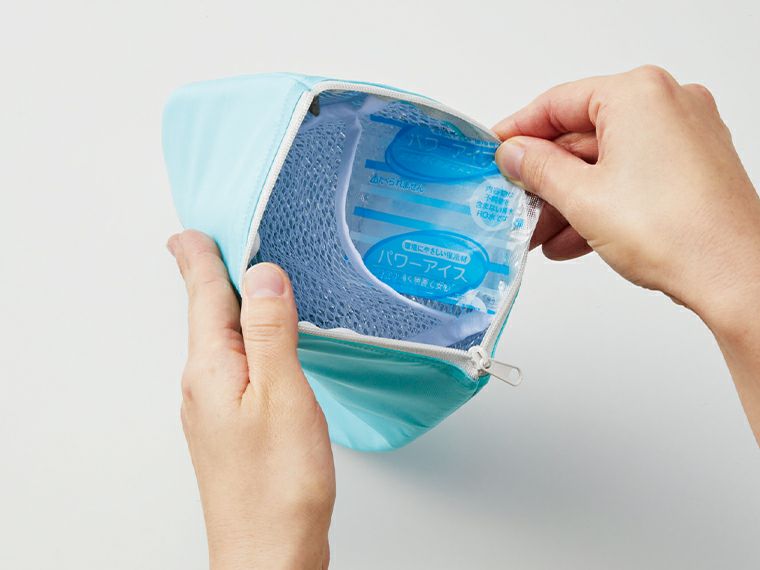 保冷ポーチ付 極細ネックヒンヤリングのポーチには保冷材用メッシュポーチがあります。