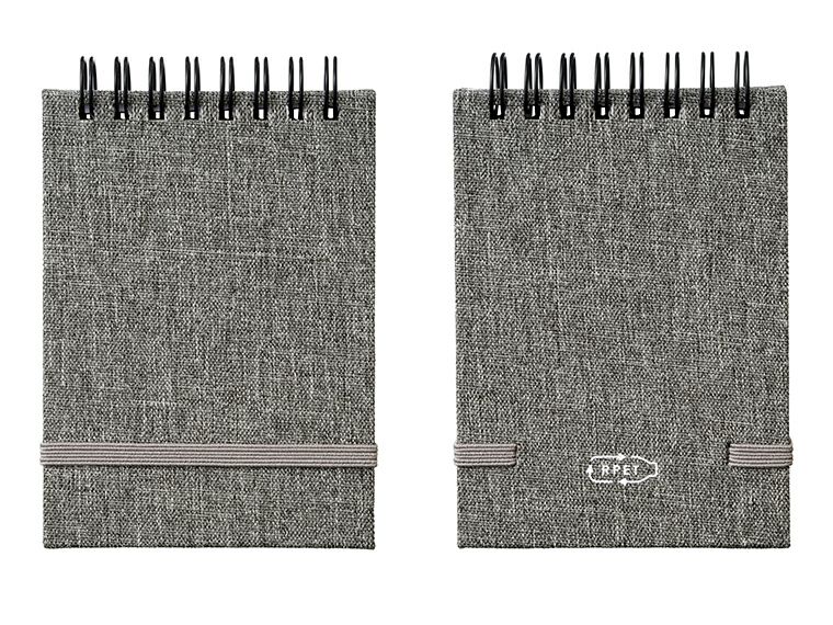 リサイクルPETメモの裏面にはリサイクルペットの使用を表すロゴ入り！